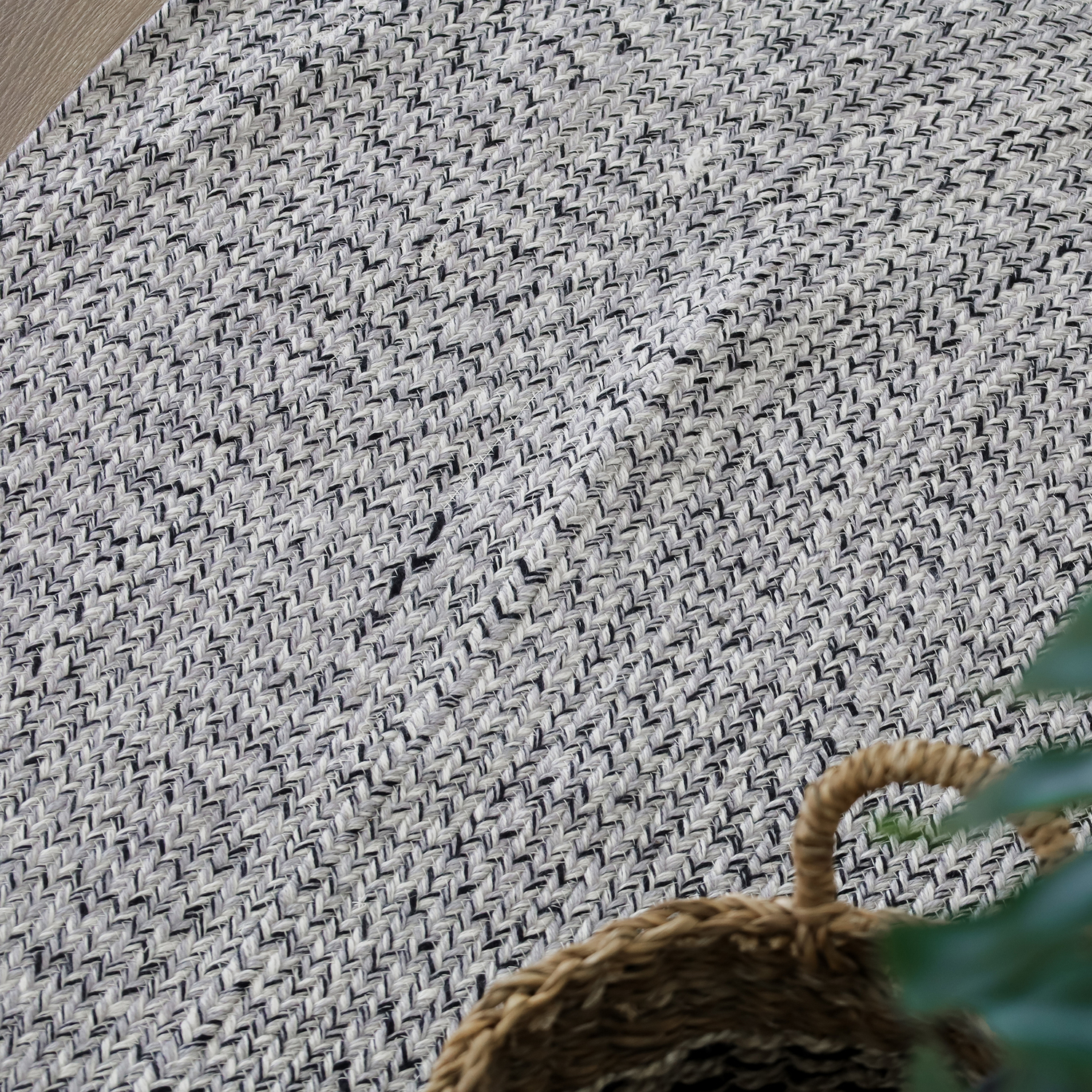 Grey Albany Indoor/Outdoor Oval Rug