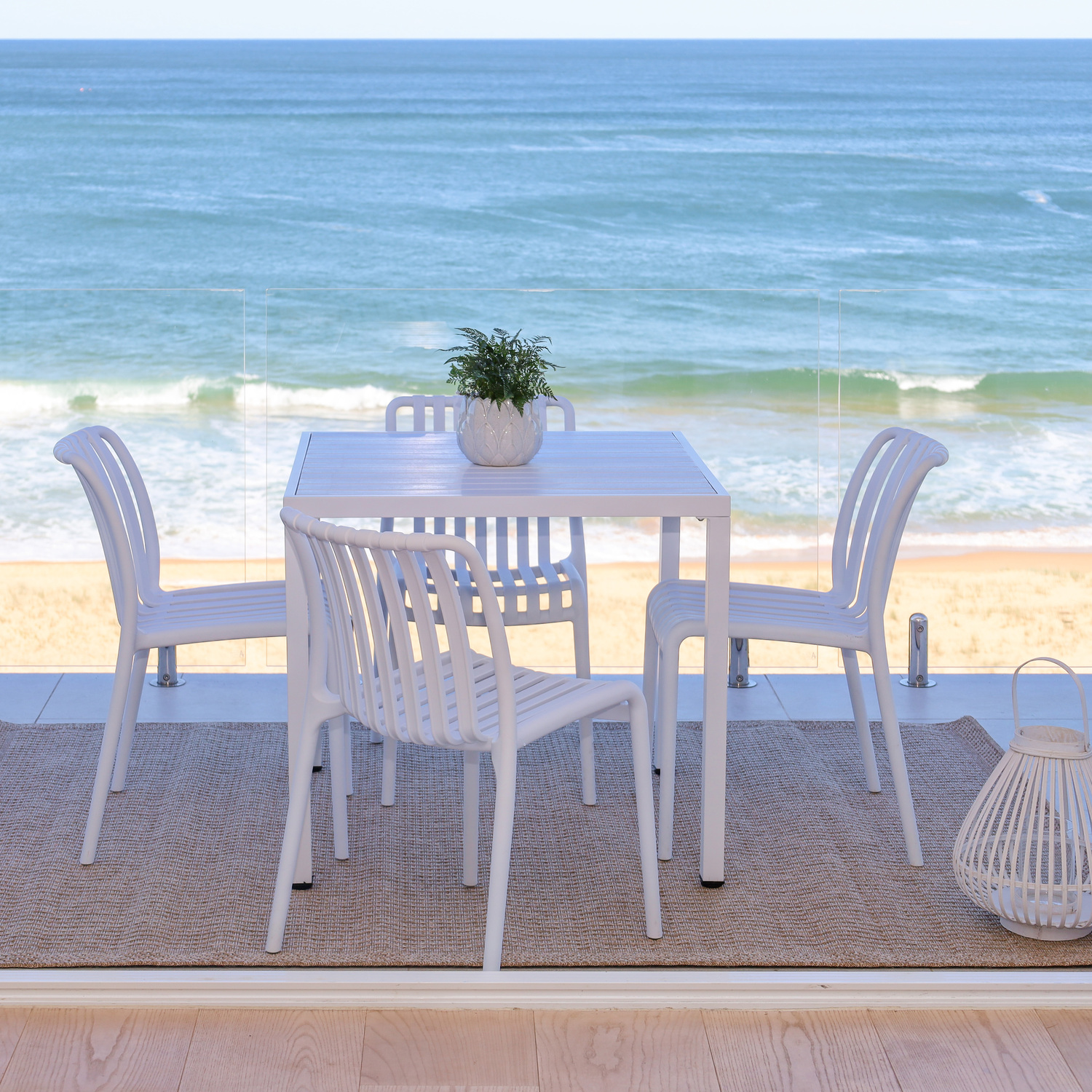 Ambridge-Square-Outdoor-Dining-Table