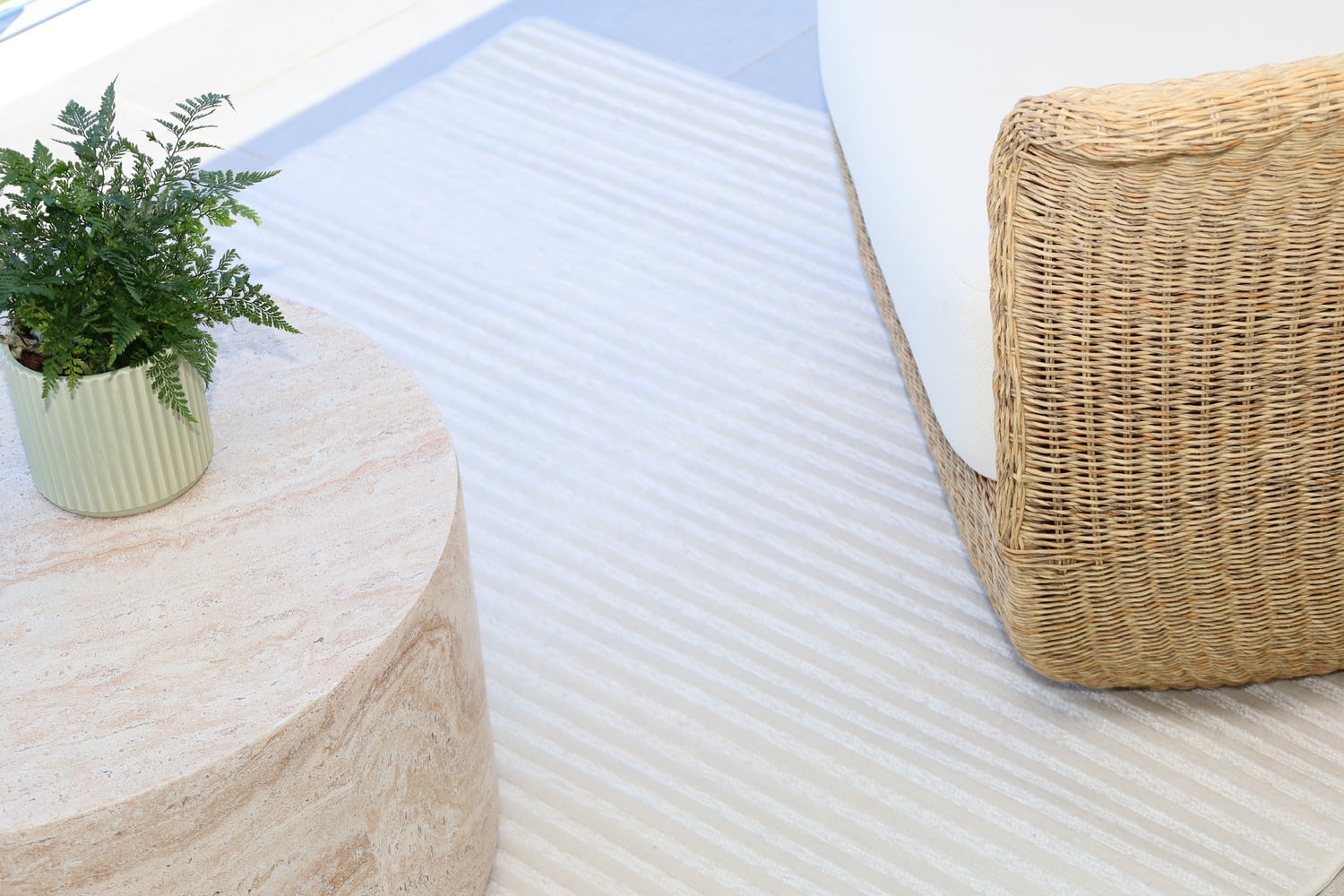 Cloud-Newark-Indoor-Outdoor-Rug