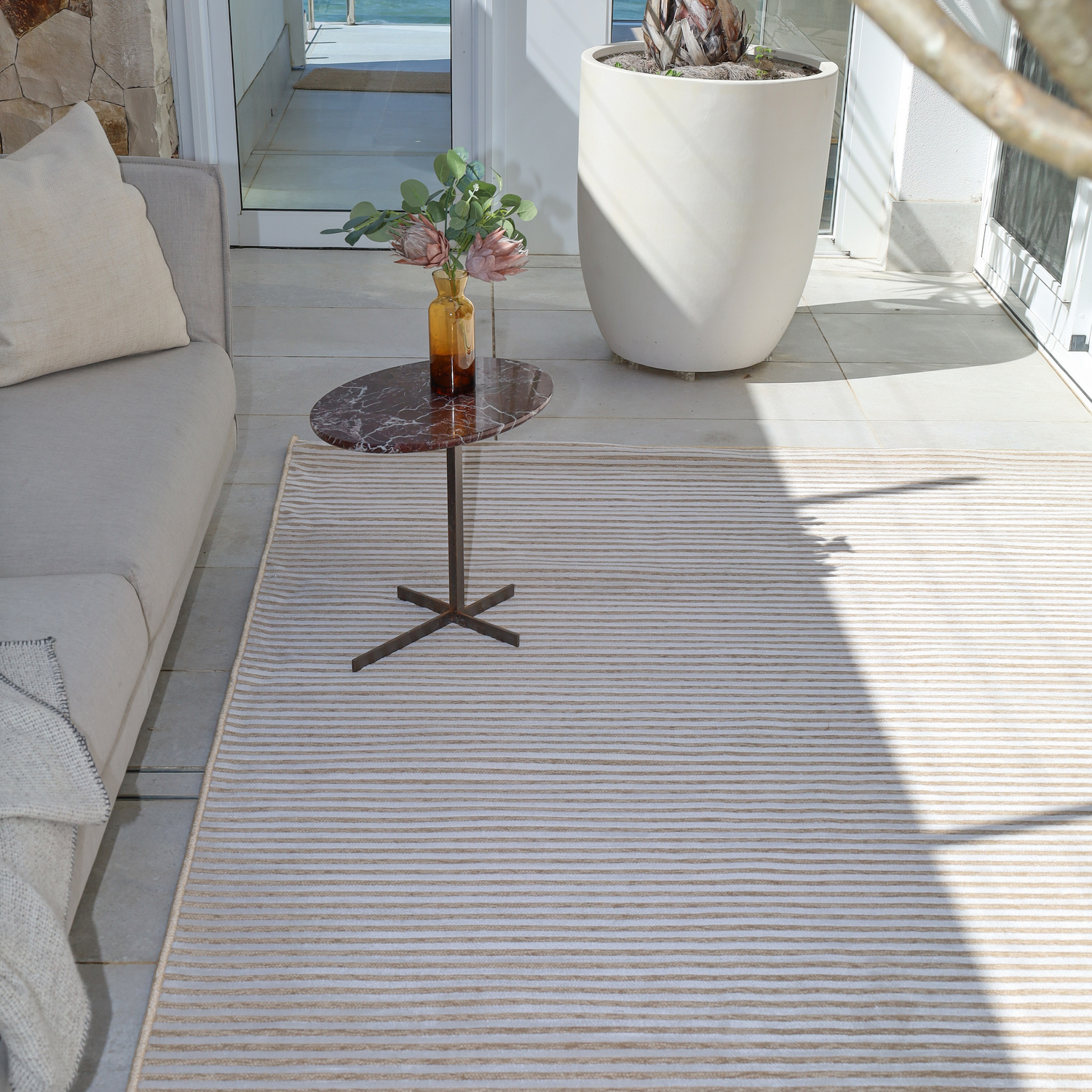 Sand-Newark-Indoor-Outdoor-Rug