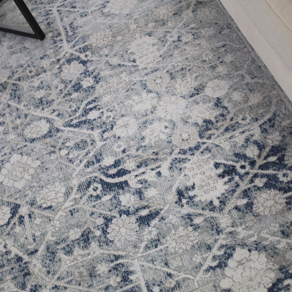 Hartwell Traditional Rug