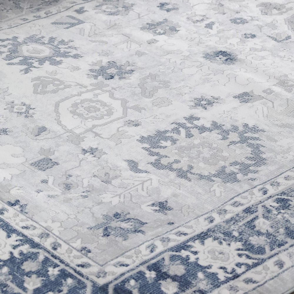 Winslow Traditional Rug