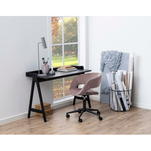 Risto Study Desk
