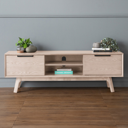 Nevin Entertainment Unit