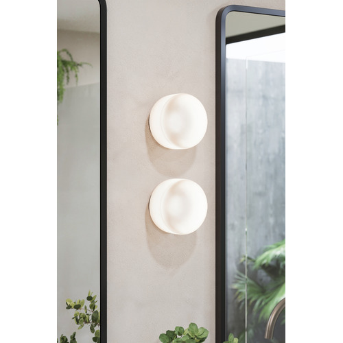 Cirque-Wall-Light