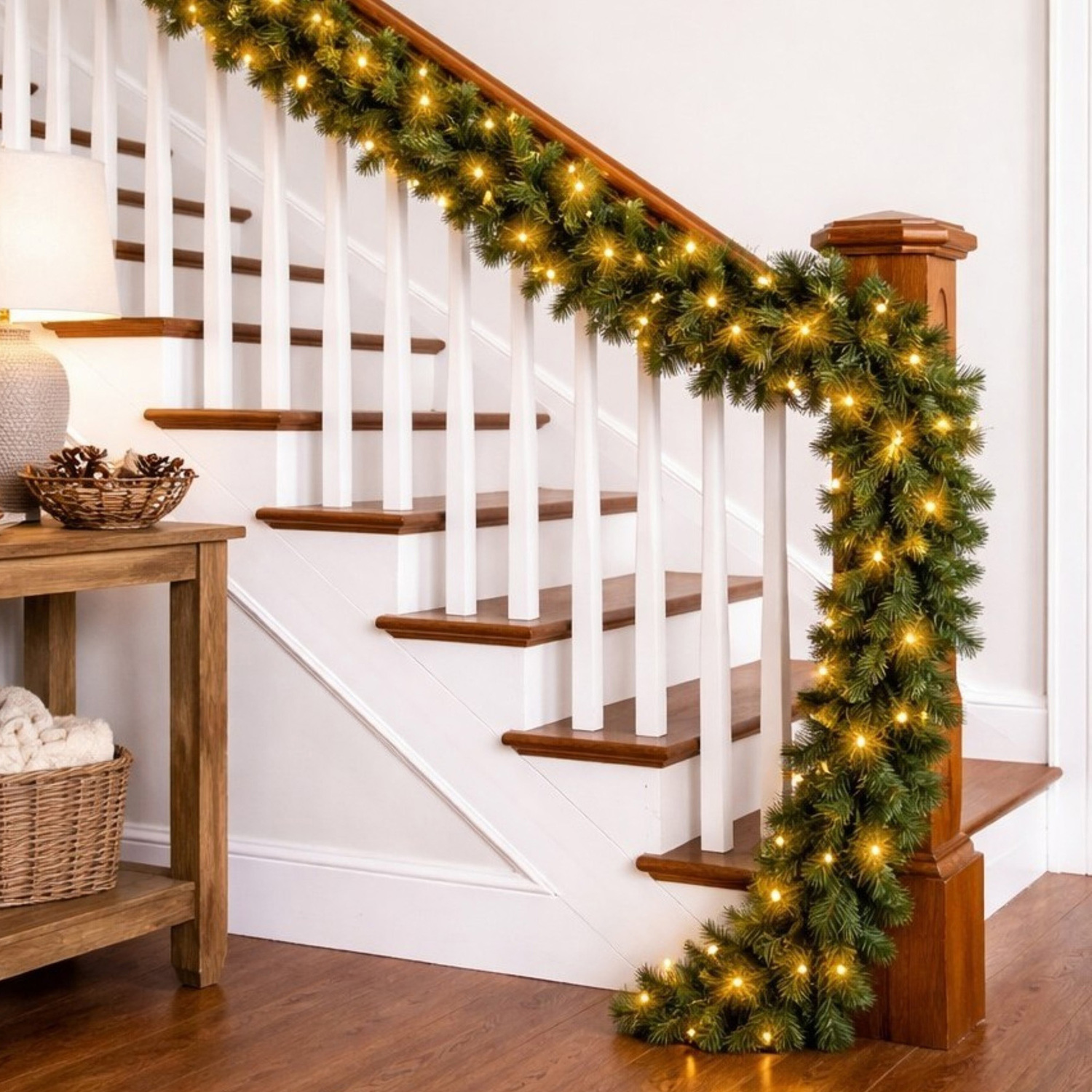 274cm Collins LED Christmas Garland