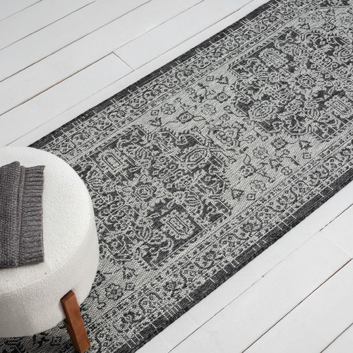 Belvin Indoor/Outdoor Runner