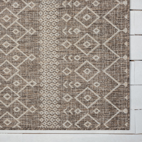 Almond Finnik Indoor/Outdoor Rug