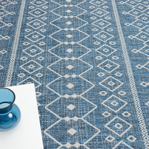 Ocean Finnik Indoor/Outdoor Rug