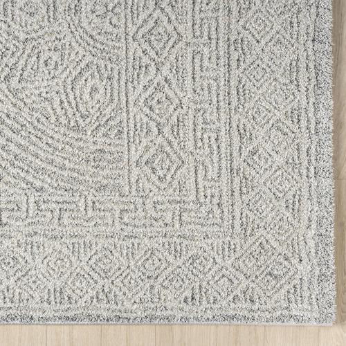 Pinehurst Geometric Runner