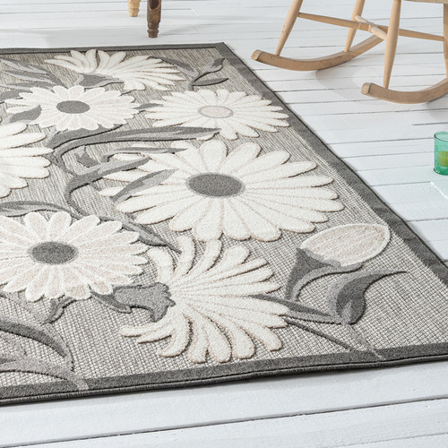 Silver Bethany Floral Indoor/Outdoor Rug