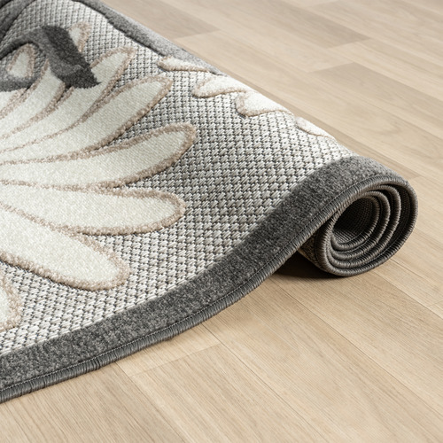 Silver Bethany Floral Indoor/Outdoor Rug