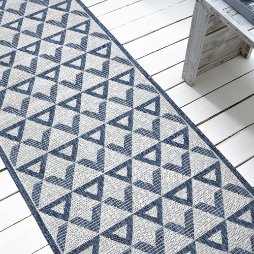 Indigo Makarios Runner