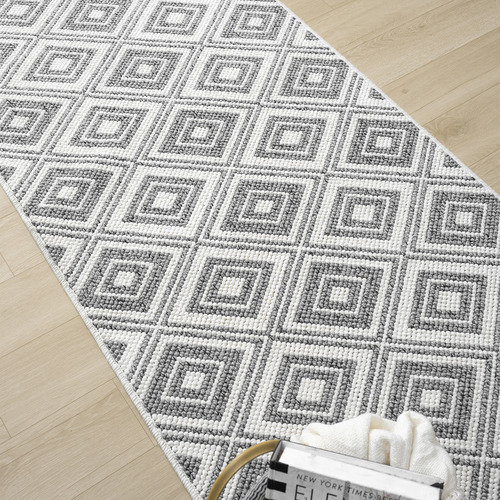 Slate Avelyn Runner
