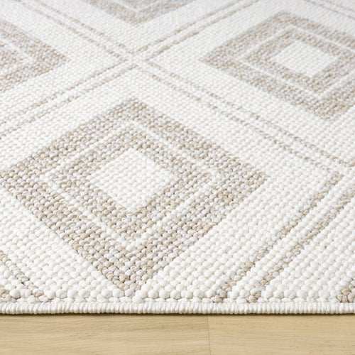 Pebble Avelyn Rug