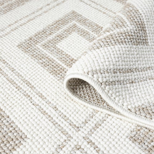 Pebble Avelyn Rug