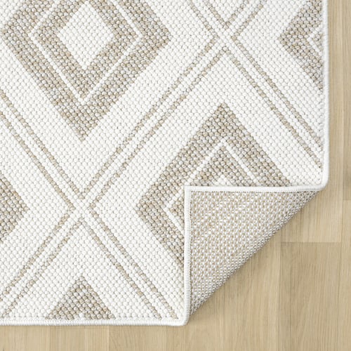 Pebble Avelyn Rug