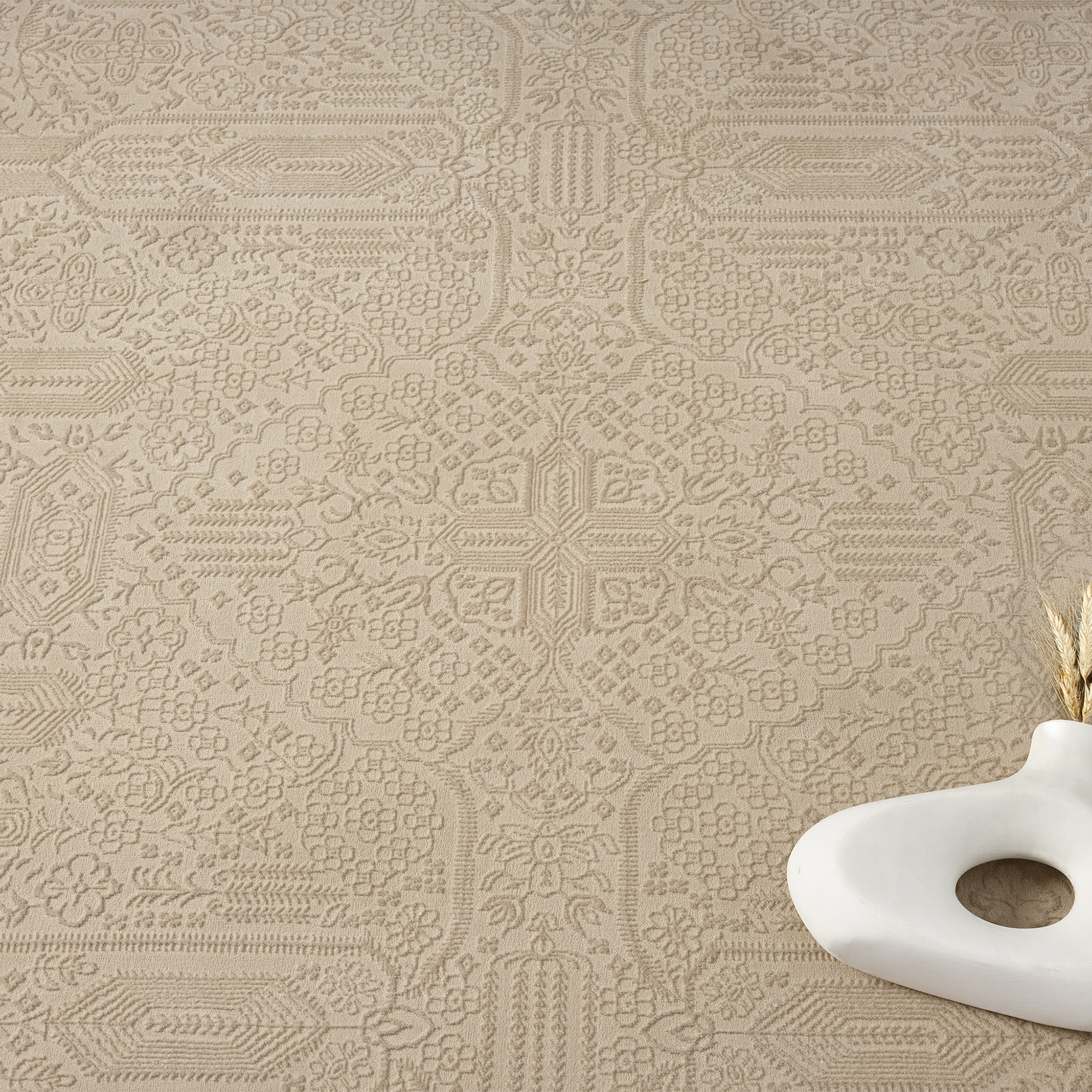 Nostra Traditional Rug