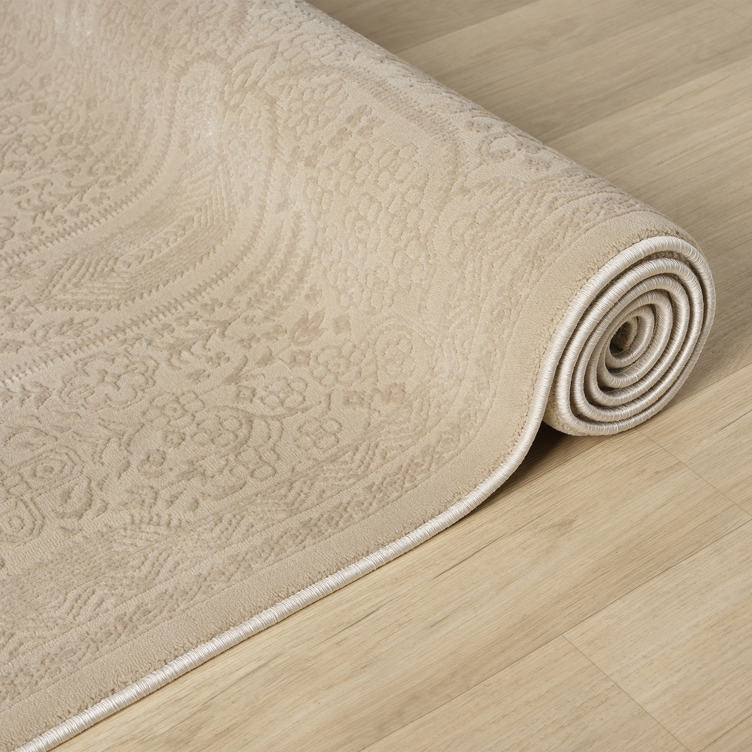 Nostra Traditional Rug