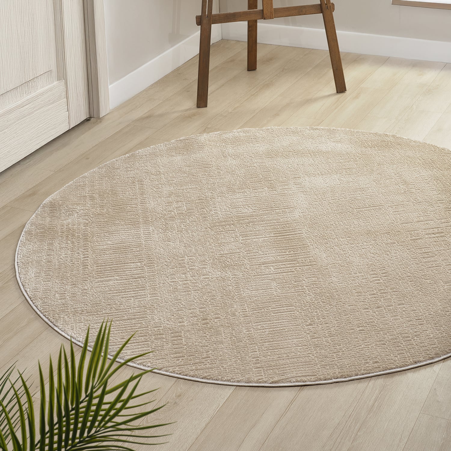 Herrin Abstract Round Rug