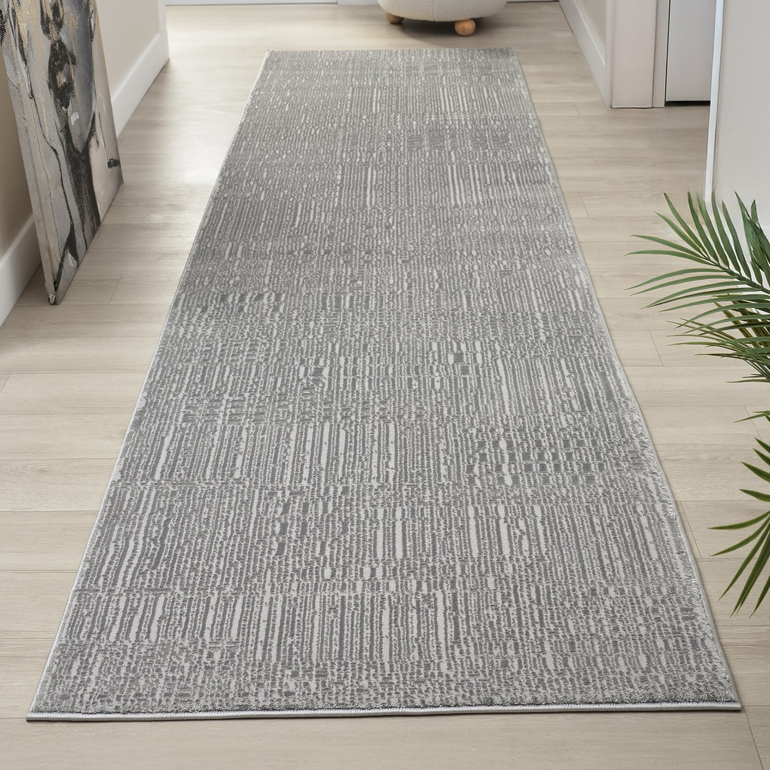 Herrin Abstract Runner