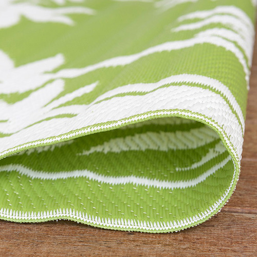 Green/White Outdoor Alfrescee Polyprop Washable UV Resistant Rug
