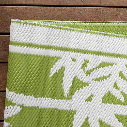 Green/White Outdoor Alfrescee Polyprop Washable UV Resistant Rug