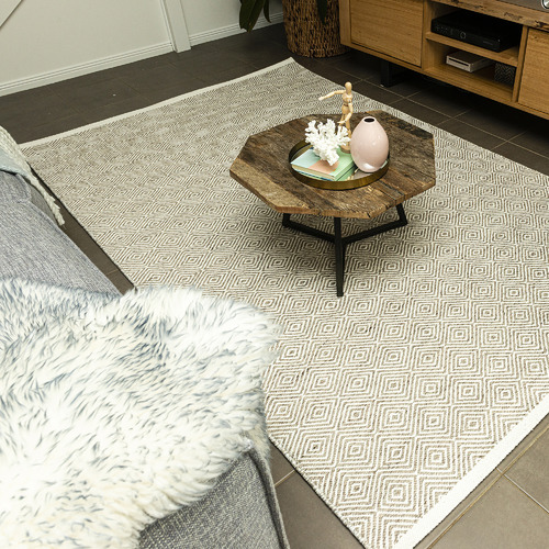 Beige Diamond Square Flat-Woven Wool-Blend Rug