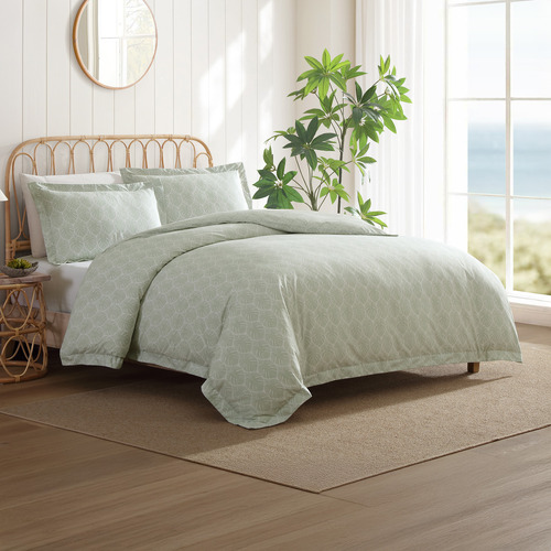 Line Palms Quilt Cover Set