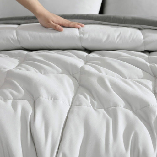 Kenneth Cole Comforter Set