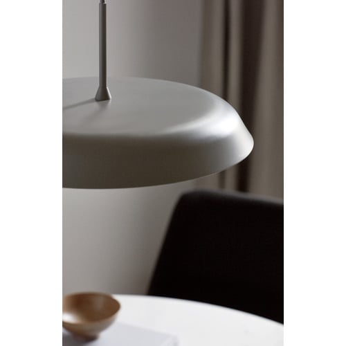 Piso Pendant Light