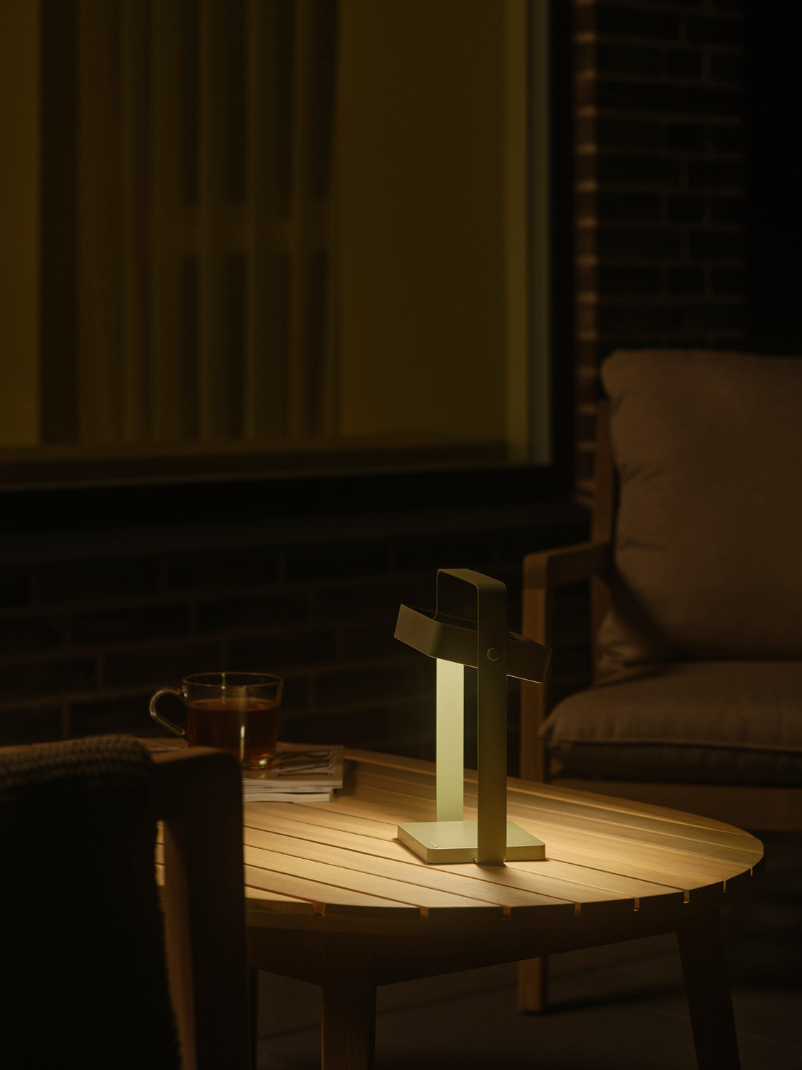Saulio Solar Outdoor Lamp with USB Cable