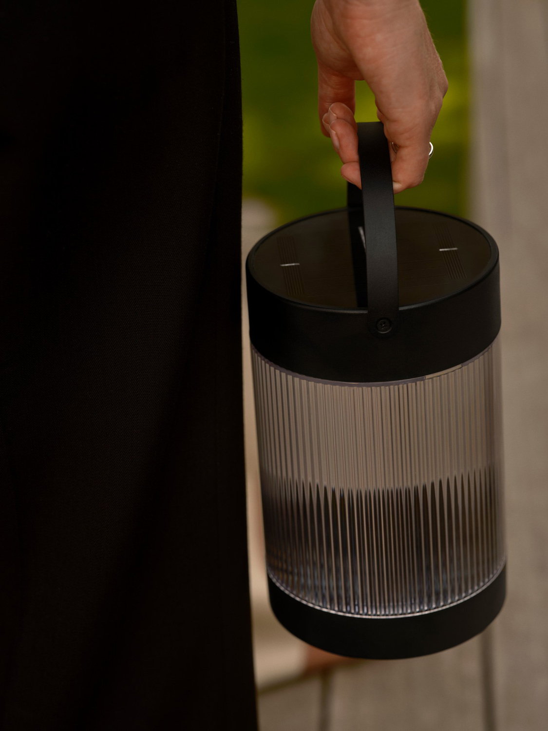 Coupar Solar Outdoor Lamp with USB Cable