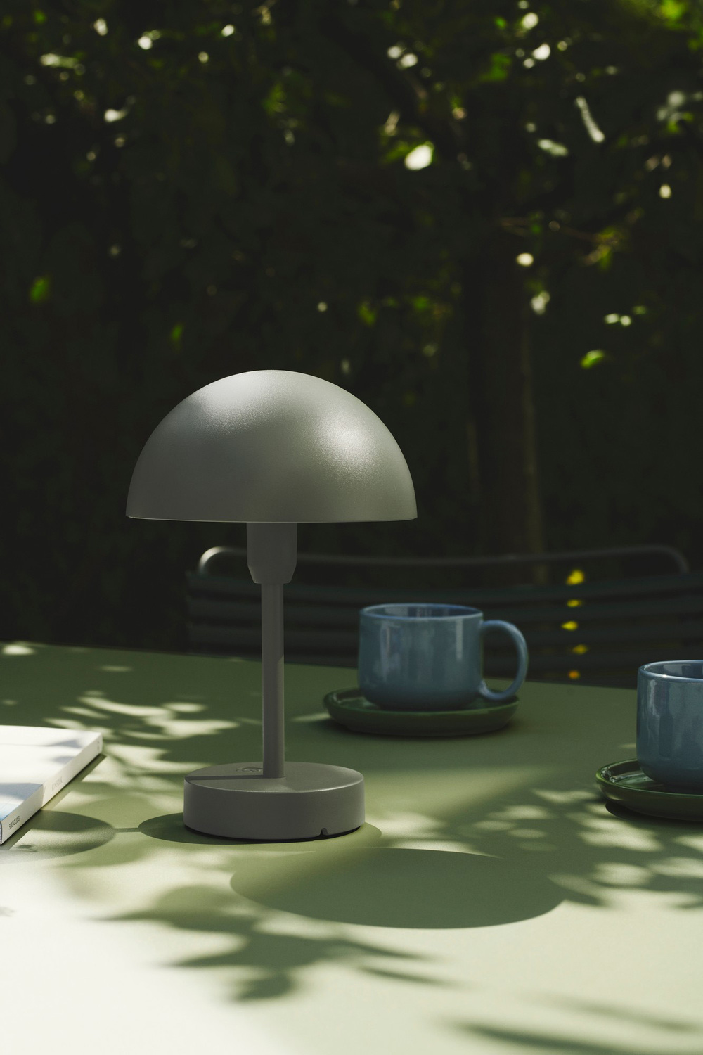 Ellen Outdoor Lamp