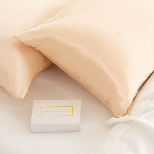 Hani-Mulberry-Silk-Standard-Pillowcases