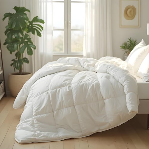 Duck-Down-and-Feather-All-Seasons-Quilt