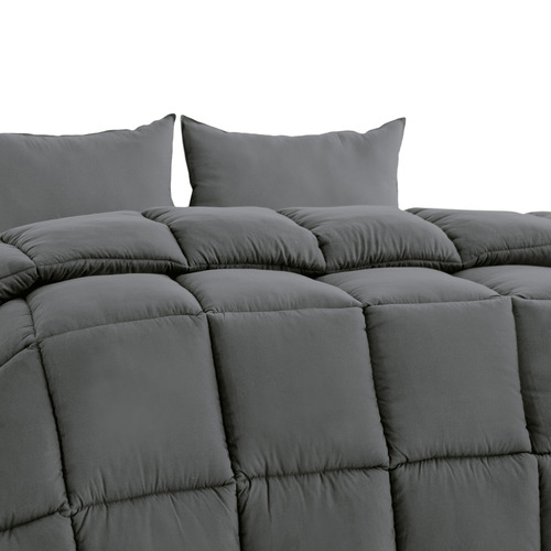 Bamboo-and-Charcoal-Summer-Quilt