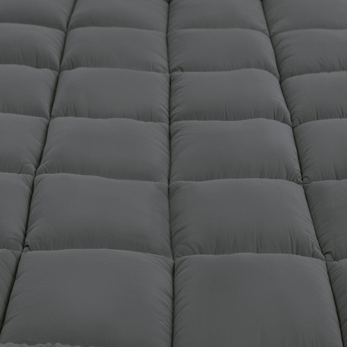 Bamboo-and-Charcoal-Summer-Quilt