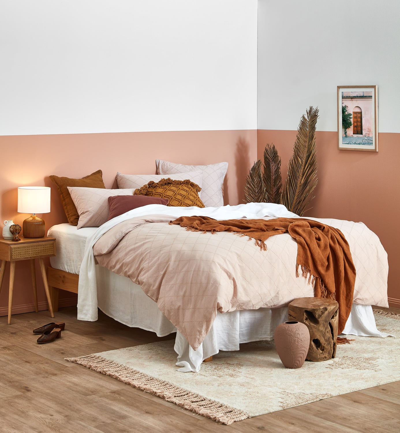 Trunk Oro Side Table