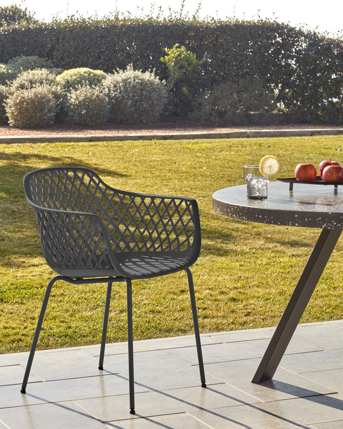Gertrude-Metal-and-Plastic-Tub-Dining-Chairs-CC1223S