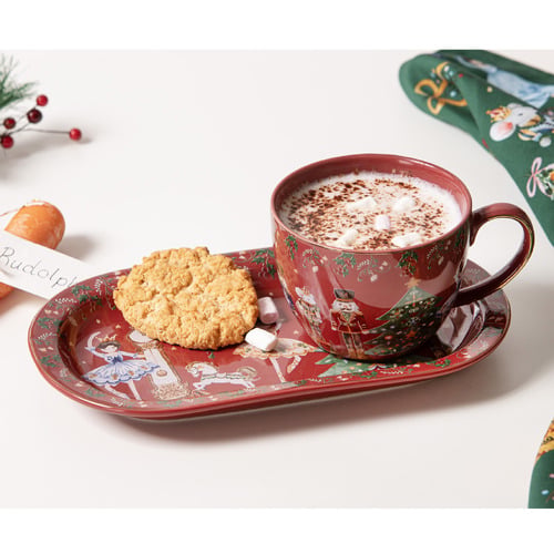 2 Piece Burgundy Burgundy Cup & Plate Set