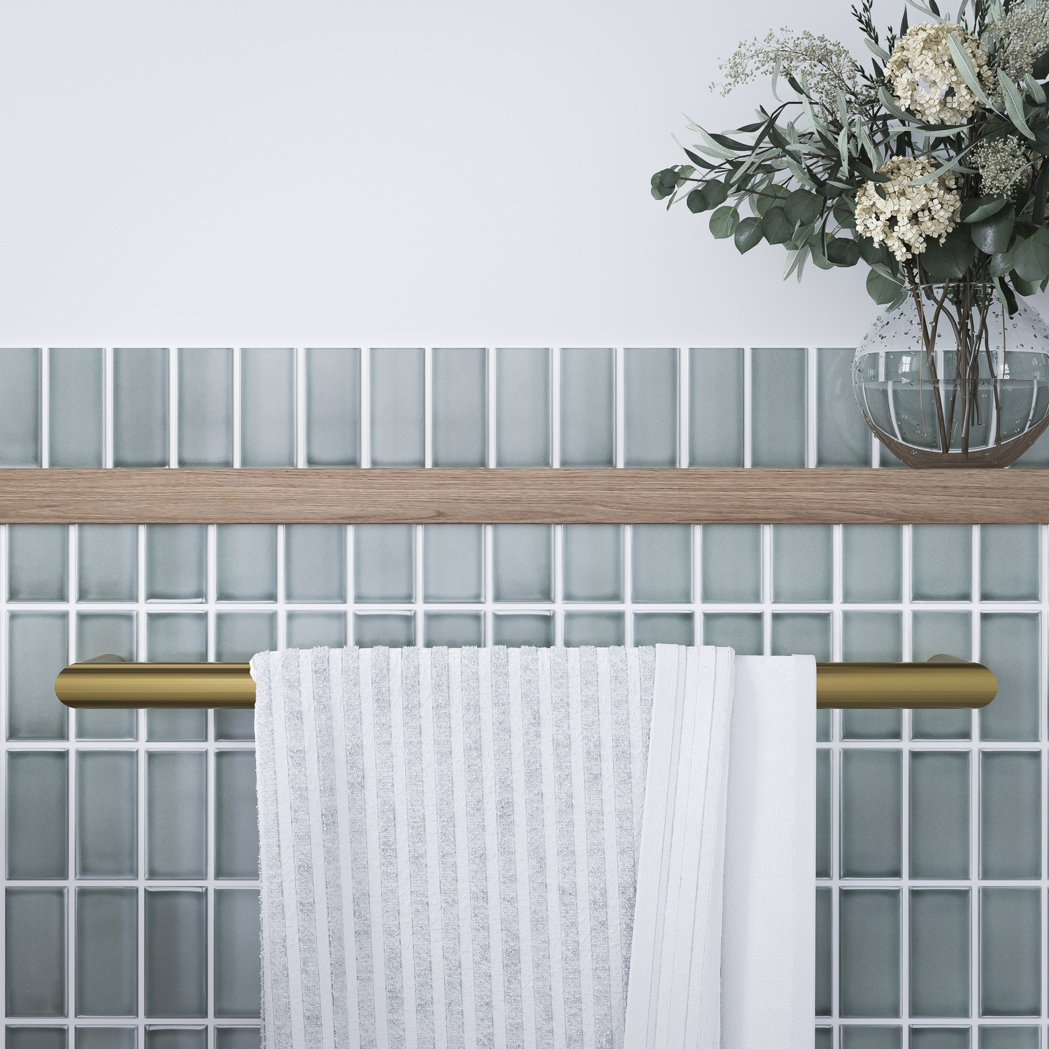 Thermorail-600mm-Heated-Towel-Bar