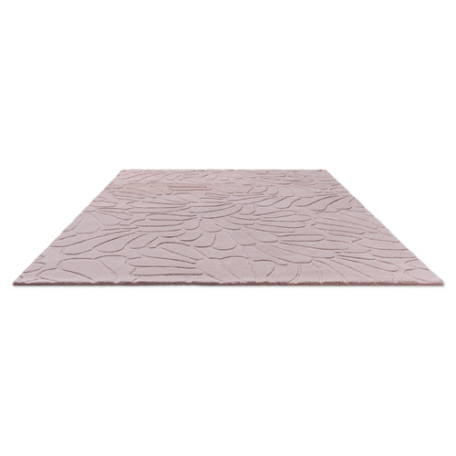 Chalk Pink La Coleby Petals Hand-Tufted Wool Rug