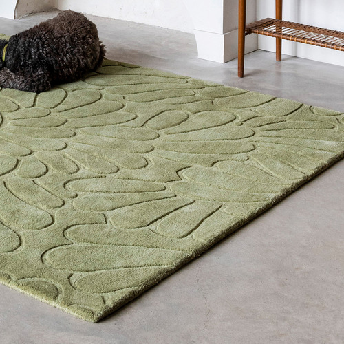 Hedgerow Green La Coleby Petals Hand-Tufted Wool Rug