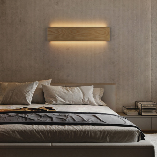 Dielli Ash Wood Wall Light