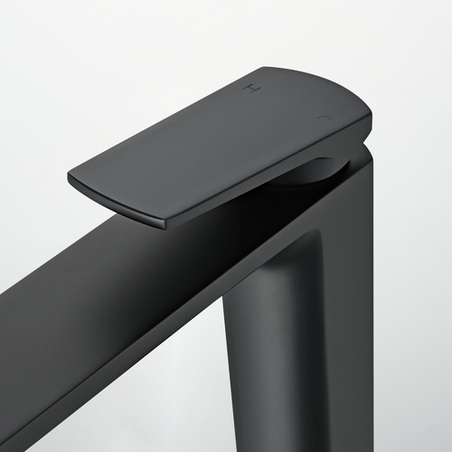 Kieko Tall Basin Mixer