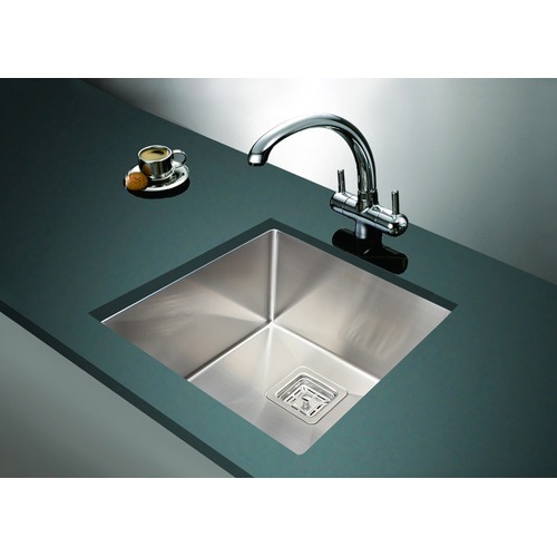 Round Handmade Single Stainless Steel Kitchen Sink