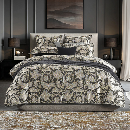 Jasmin Quilt Cover Set