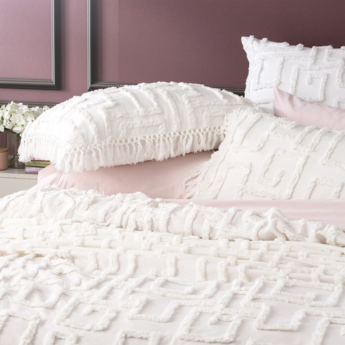 White Riley Vintage Washed Tufted Cotton Bed Cover Set