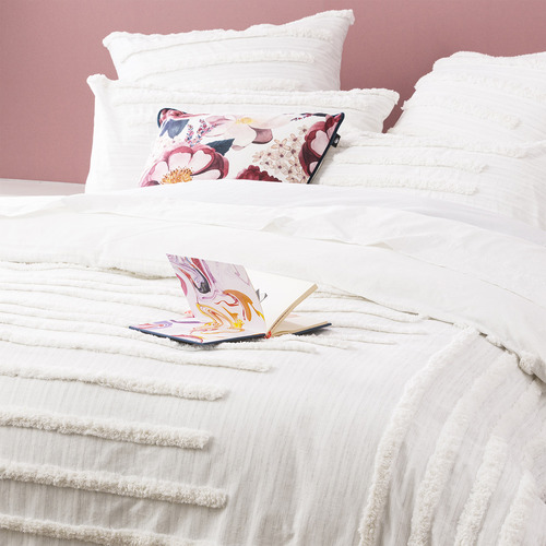 White Classic Vintage Washed Tufted Cotton Quilt Cover Set